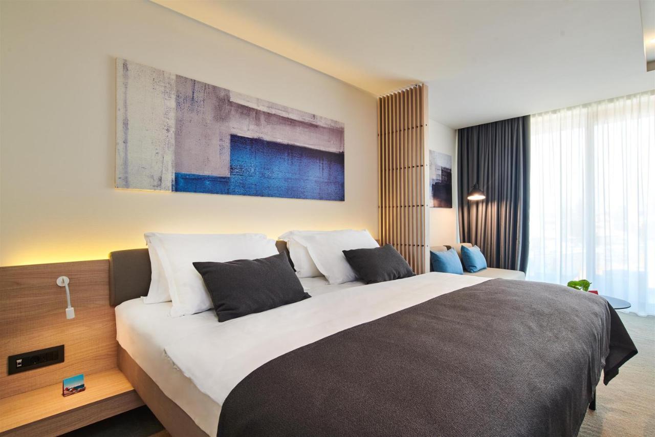 Park Plava Laguna 4*